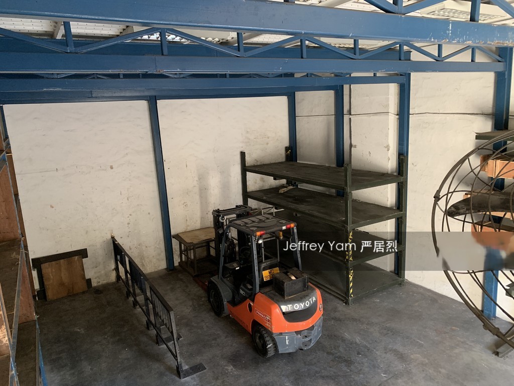 Da Jin Factory Building (D19), Warehouse #203148021